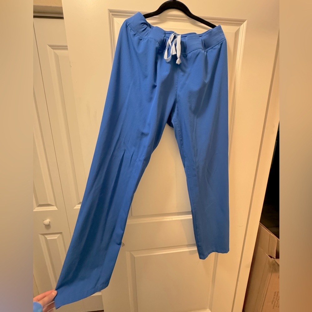 Figs Livingston Basic Scrub Pants